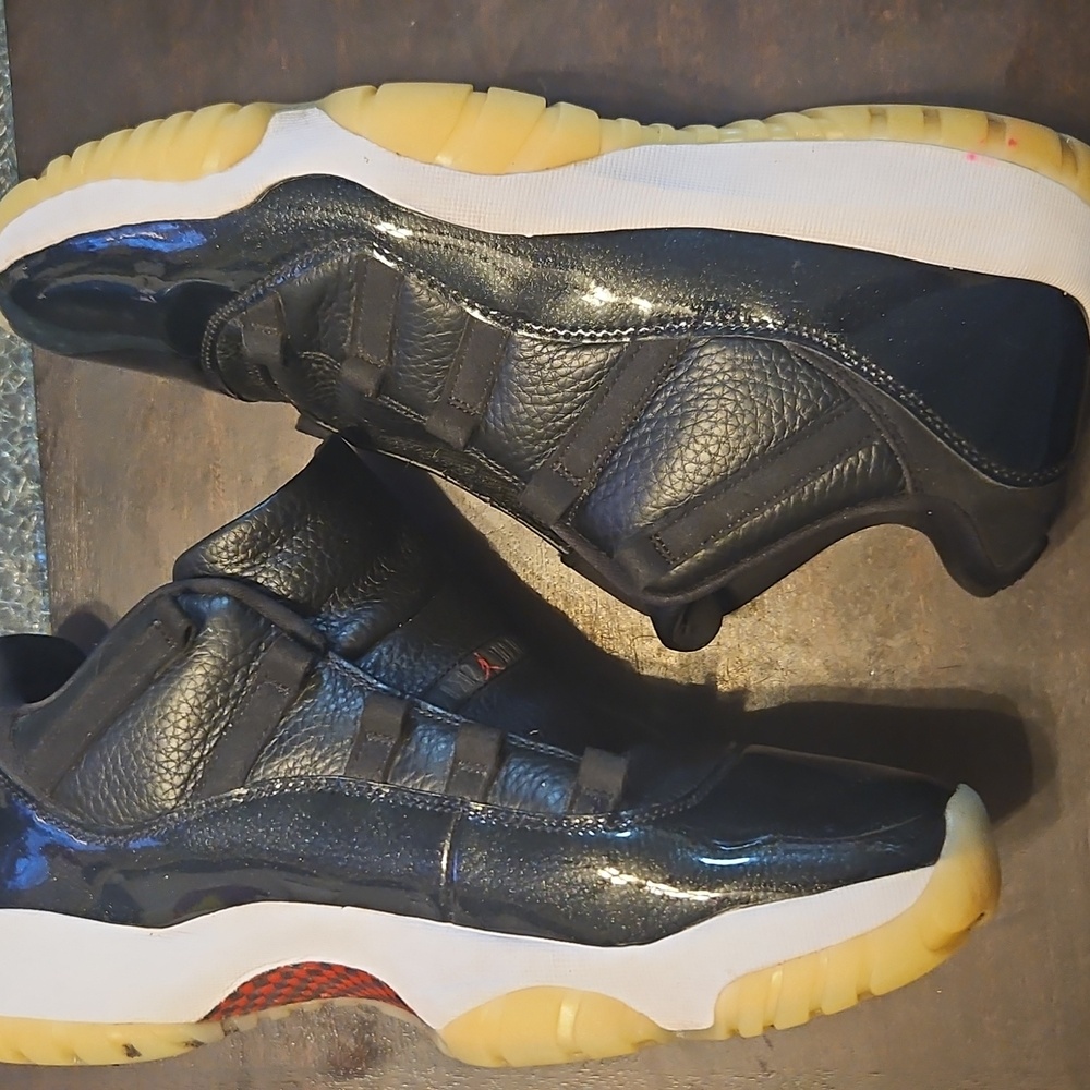 Nike Air Jordan 11 XI Retro Low Barons Black Sz13